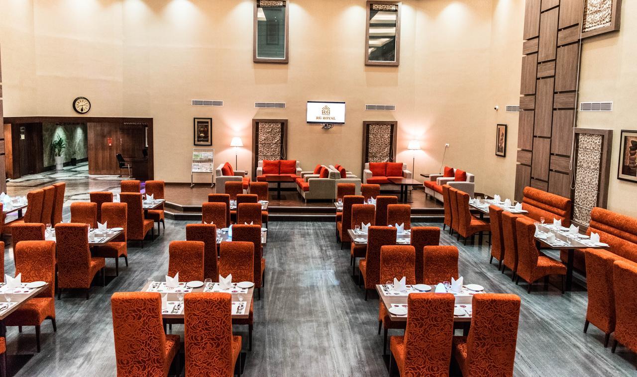 Rg Royal Hotel Bangalore Eksteriør bilde
